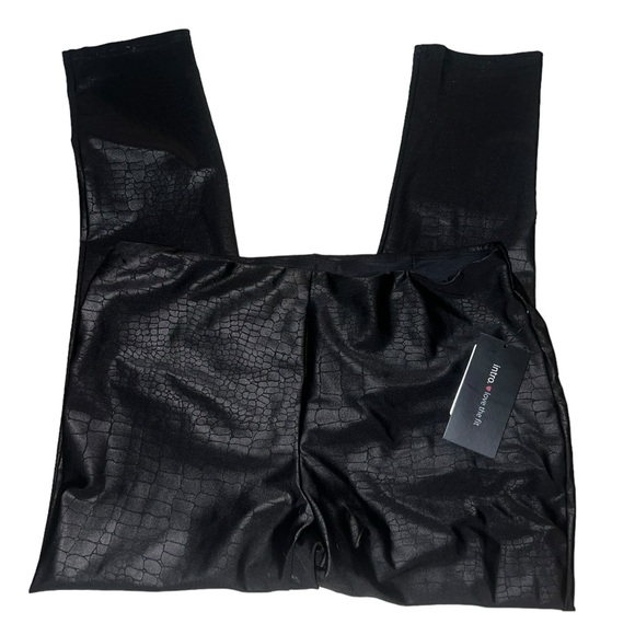 ✅Intro Tummy Control High Pull-On Stretch Faux Leather Crocodile Print Legging - Picture 6 of 8